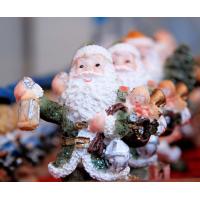 5311_4491  Angebot Weihnachtsmarkt - Weihnachtmann aus Plastik. | Adventszeit  in Hamburg - Weihnachtsmarkt - VOL. 2